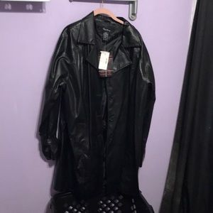 Plus size 1x ladies black jacket. NWT